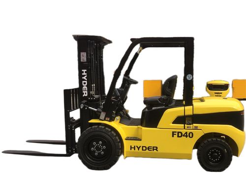 2.5t 3.0t 4.0t 5.0t Diesel Forklift Truck with High Capacity and Pneumatic / Solid Tires